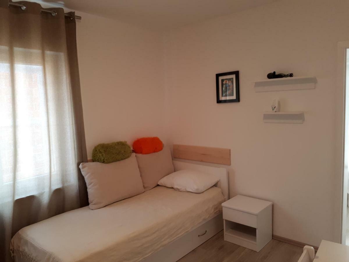Tomas Apartment